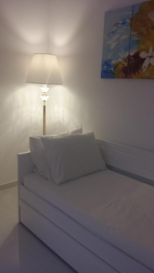 Nn Spata Rooms & Suites Near Athens Airport Kültér fotó