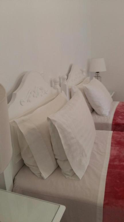 Nn Spata Rooms & Suites Near Athens Airport Kültér fotó
